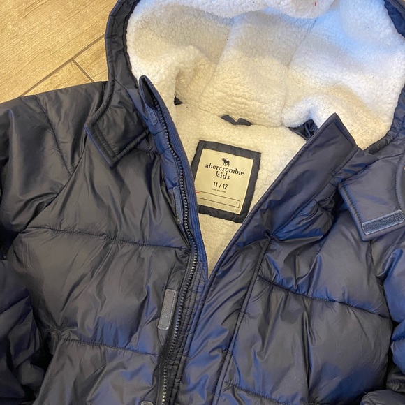 Abercrombie Kids Comfy Puffer Coat - Picture 2 of 8